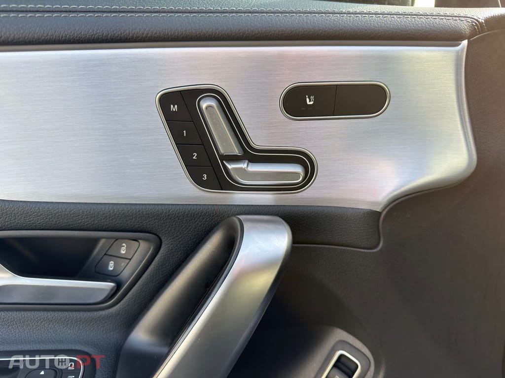 Mercedes-Benz CLA 250 e AMG Line