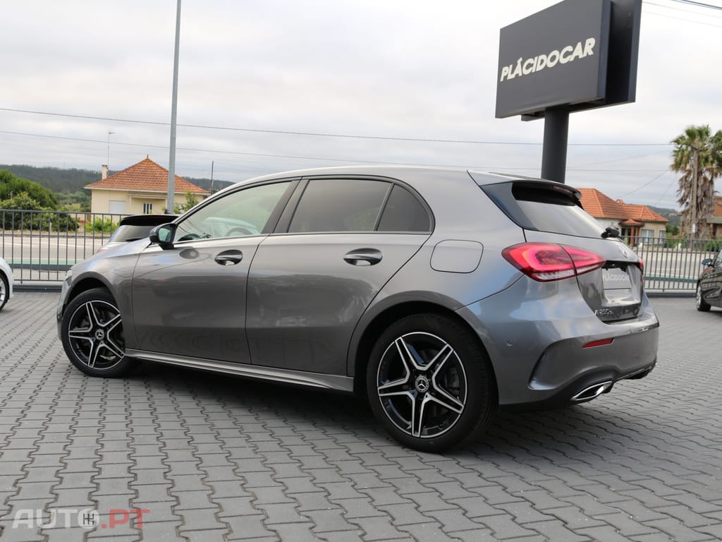 Mercedes-Benz A 250 e AMG Line
