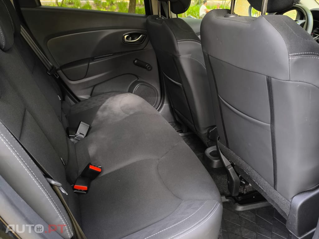 Renault Clio Sport Tourer Renault Clio 4 Sport Tourer Limited DCI