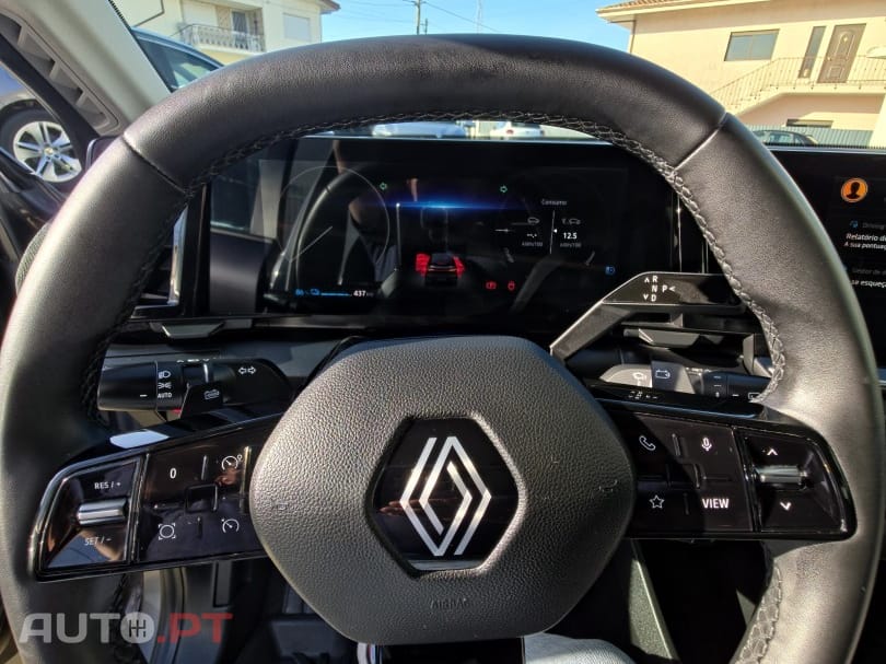 Renault Mégane E-Tech EV60 220hp optimum charge Equilibre