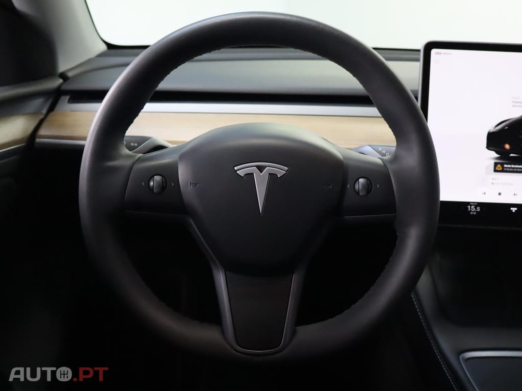 Tesla Model Y Tração Traseira