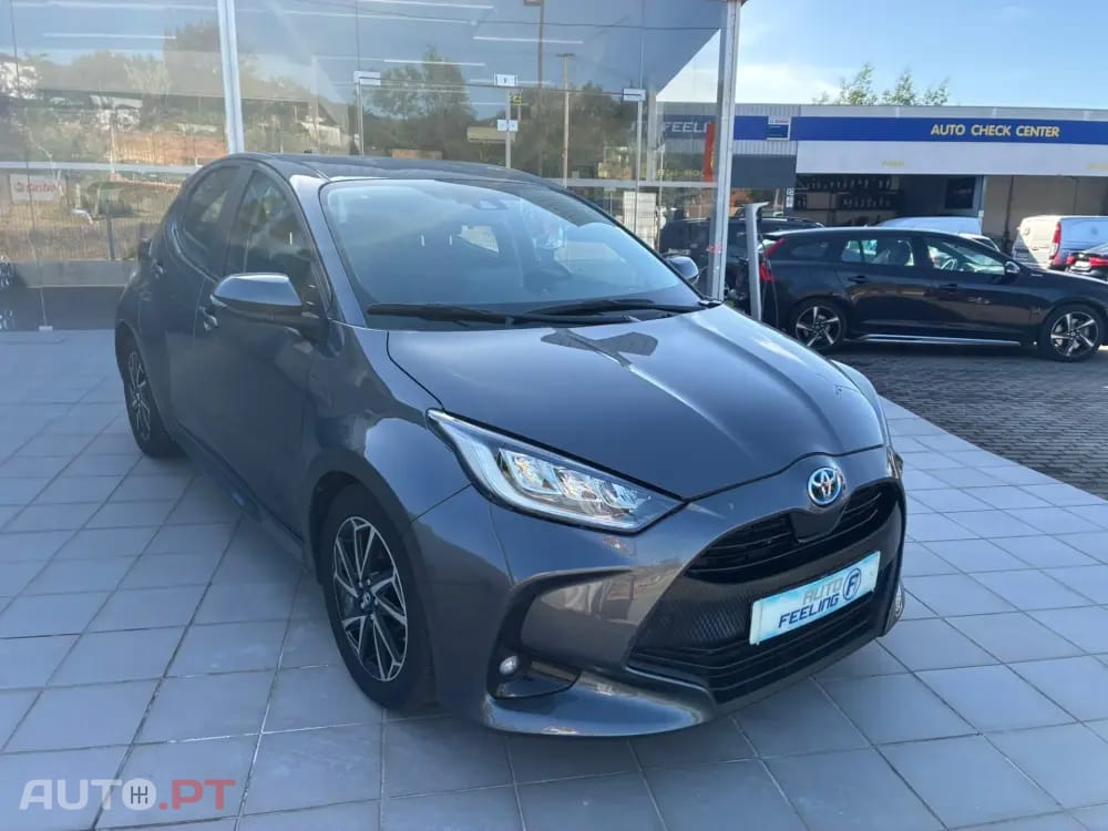 Toyota Yaris 1.5 HSD Exclusive+Pack Luxury