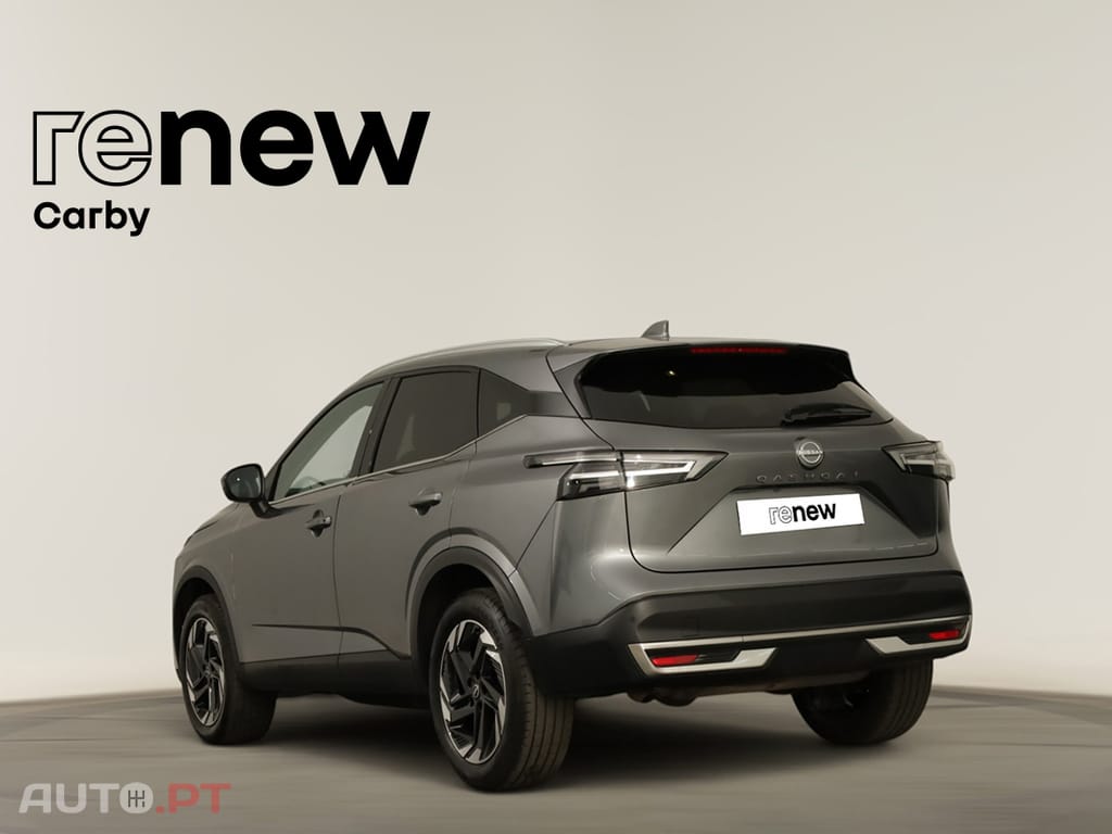 Nissan Qashqai Qashqai 1.3 DIG-T N-Connecta LED Xtronic