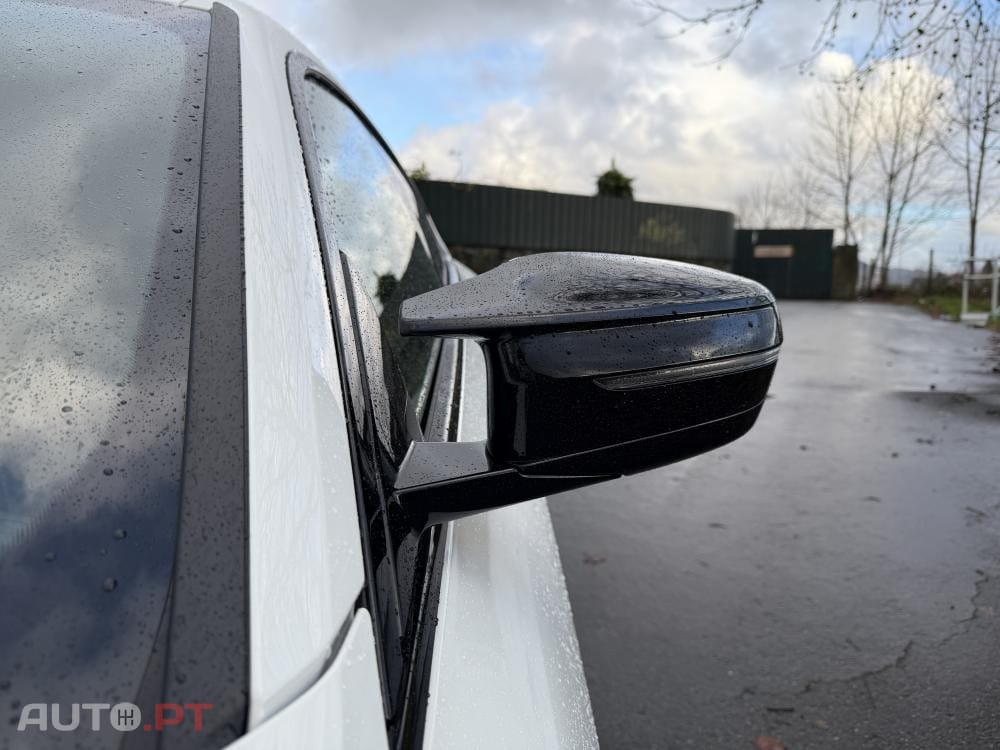 BMW i4 M50 Pack Desportivo M Pro