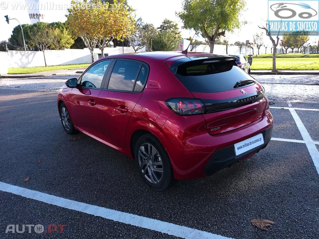 Peugeot 208 PureTech 100 Style