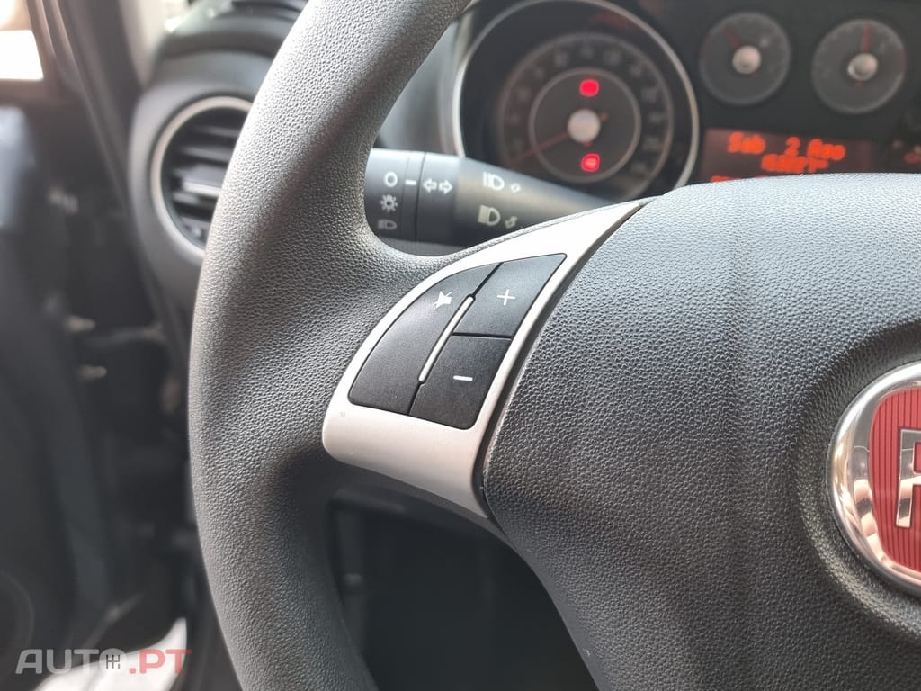 Fiat Punto 1.2 Young S&S