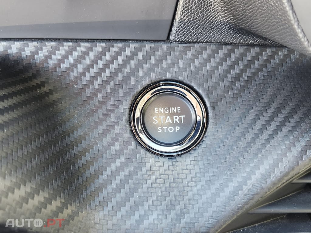 Peugeot 2008 1.5 BlueHDi Allure