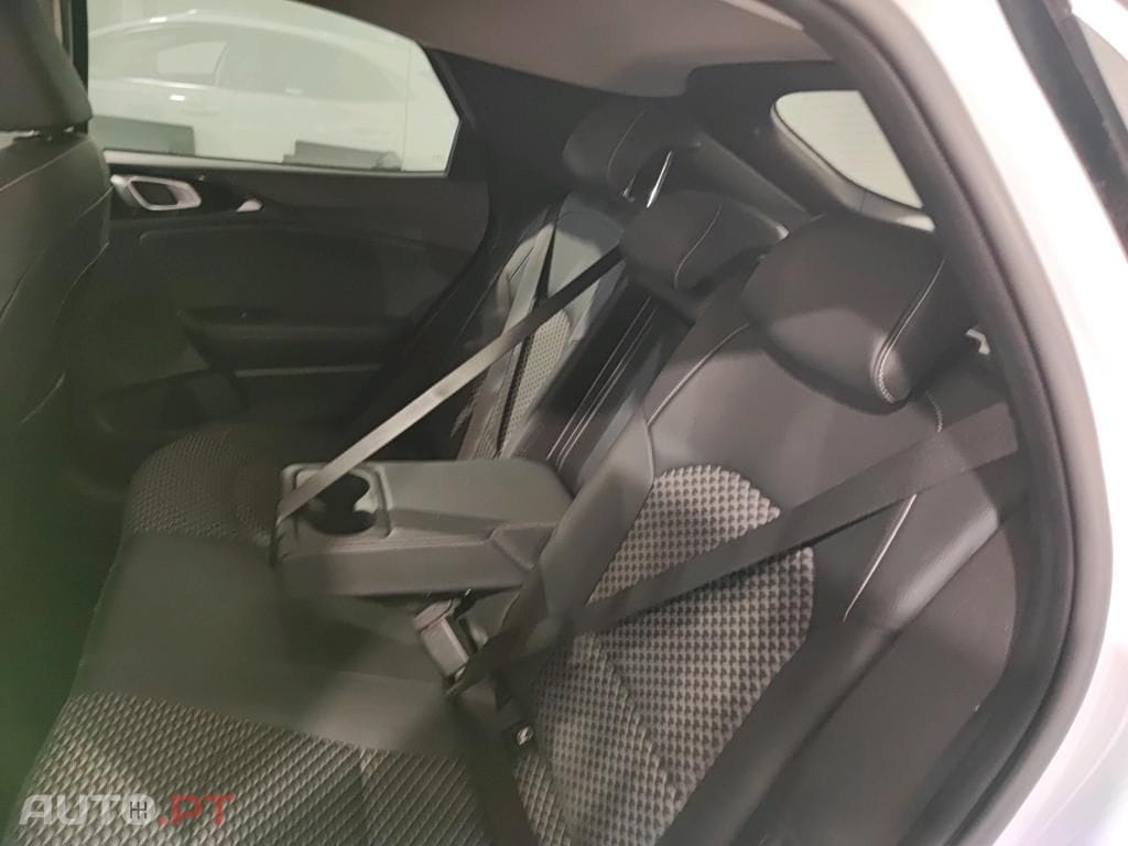 Kia Xceed 1.6 GDi PHEV Tech