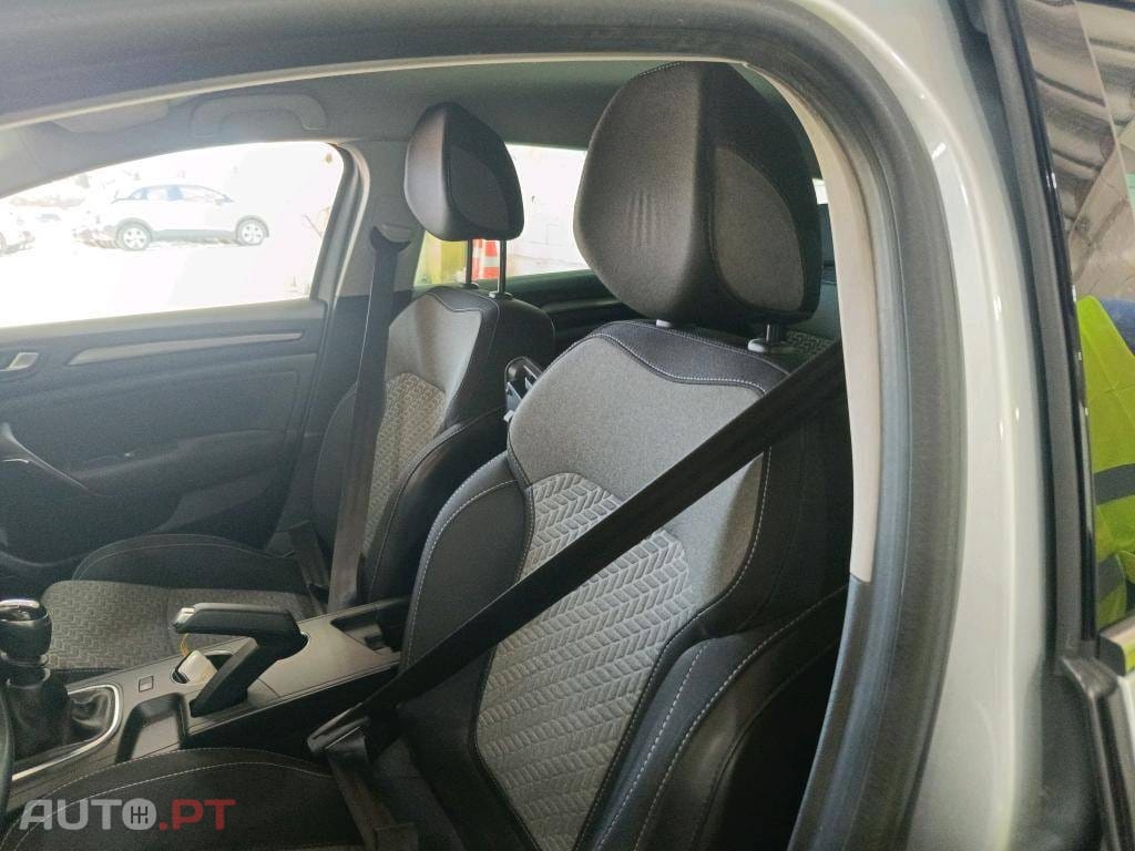 Renault Mégane Sport Tourer 1.5 Blue dCi Limited