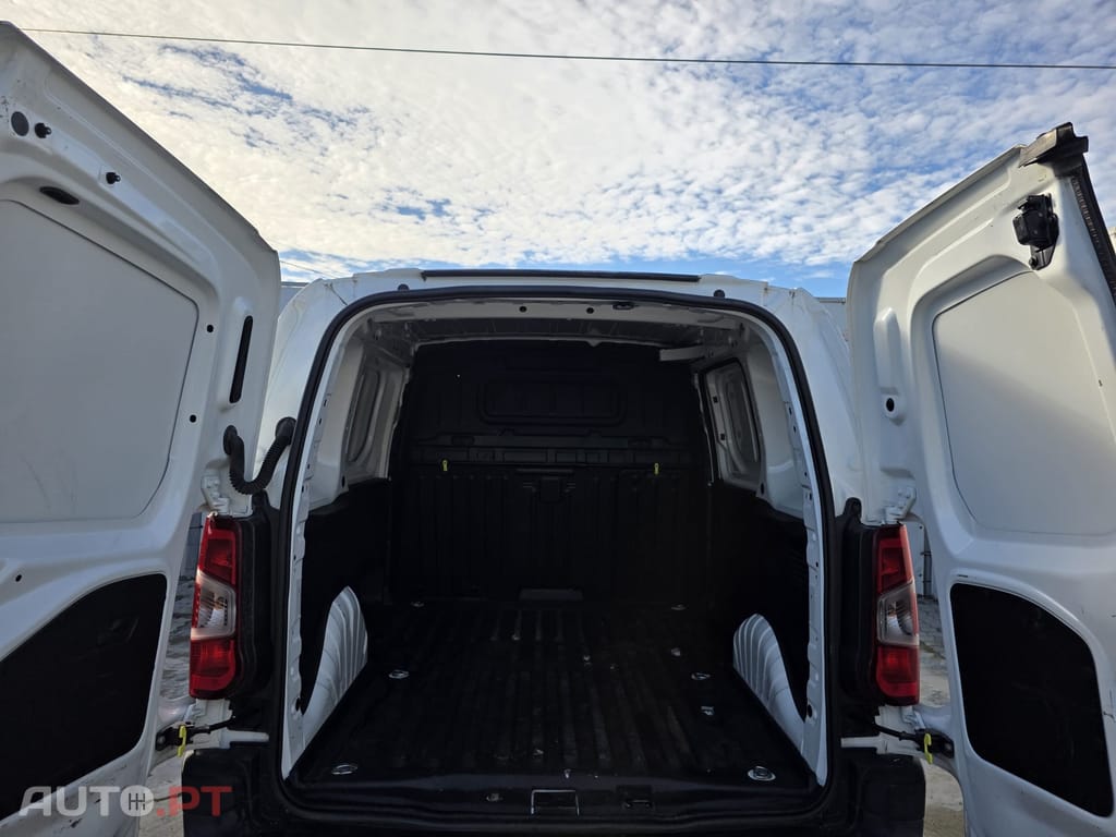 Peugeot Partner 1.6 BlueHDi L1 Pro
