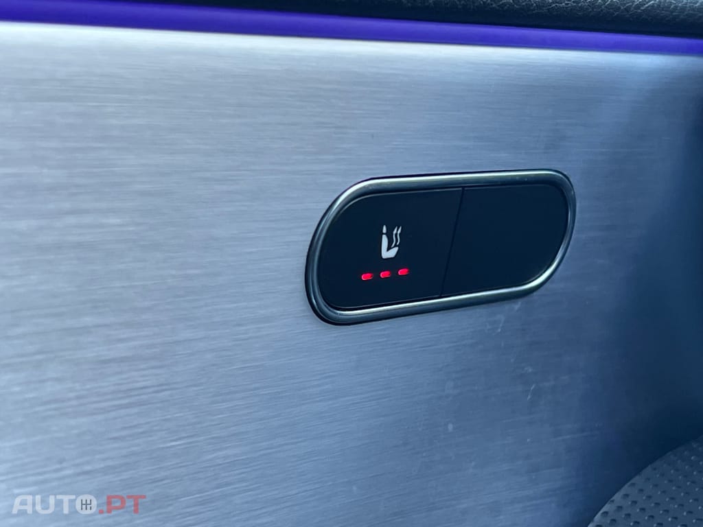 Mercedes-Benz A 250 e 8G-DCT AMG Line