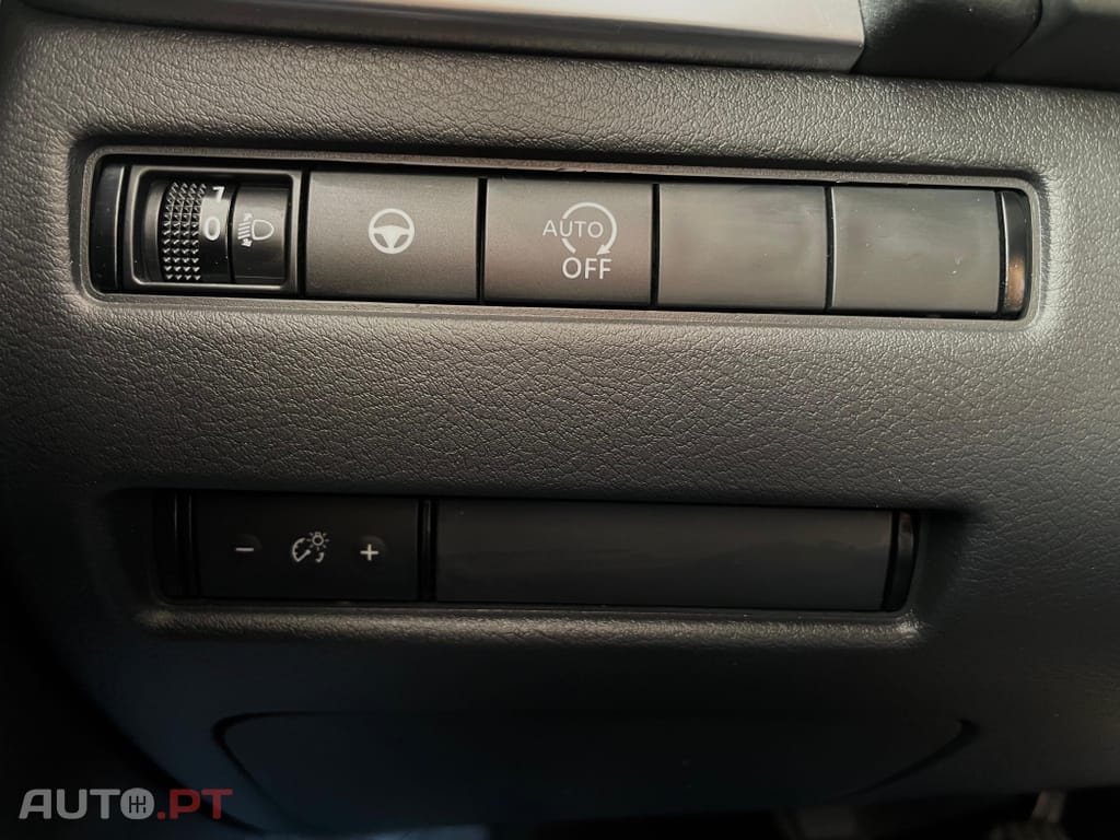 Nissan Qashqai 1.3 DIG-T Advance Two Tone