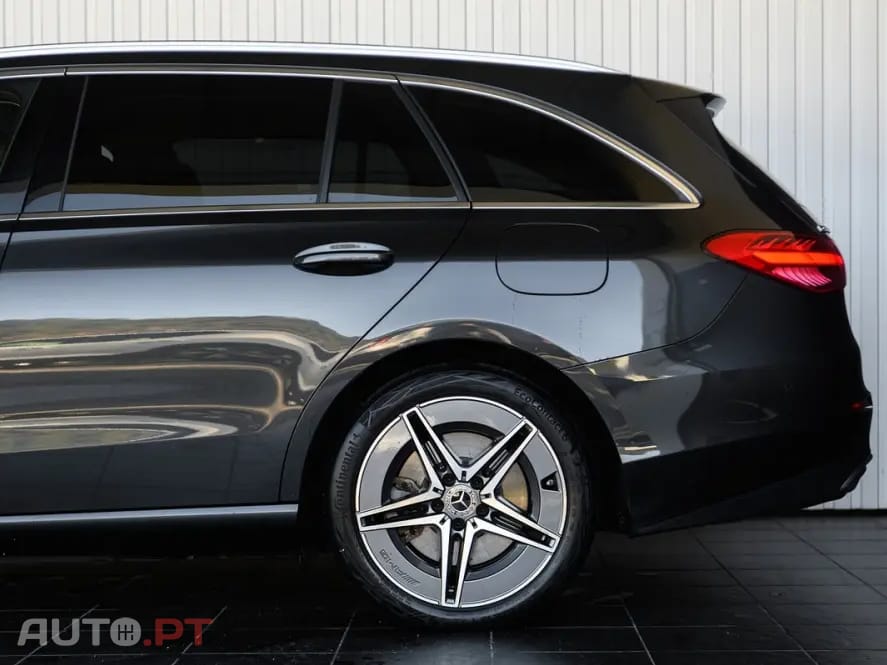 Mercedes-Benz C 300 e AMG Line