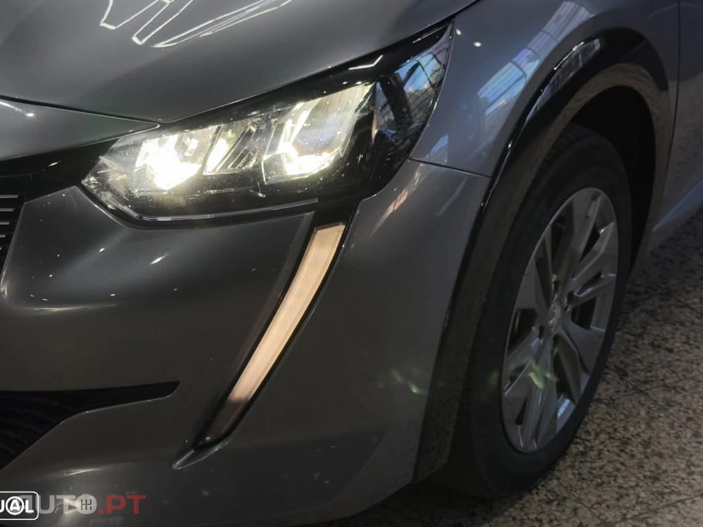 Peugeot E-208 50 kWh Active Pack