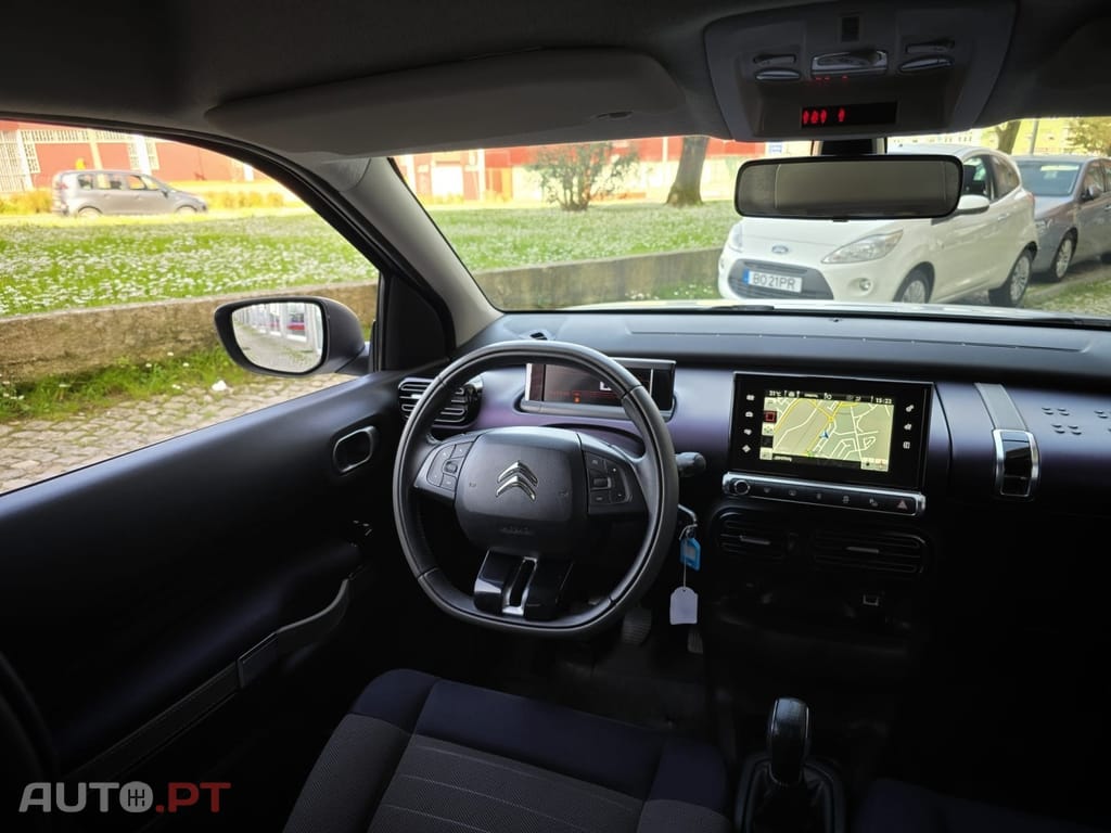 Citroen C4 Cactus 1.2 PureTech Shine