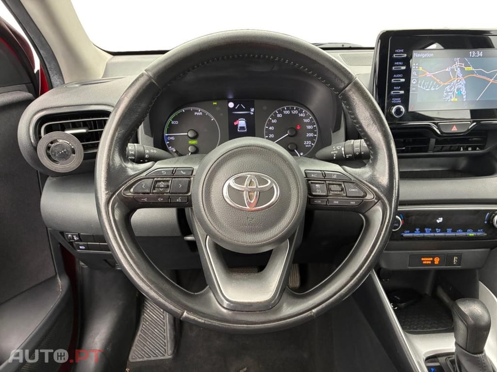 Toyota Yaris Pro 1.5 HDF MY21 Dynamic Business