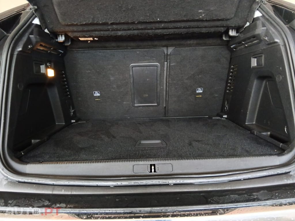 Peugeot 3008 BlueHDi 130 Stop & Start Allure Business-Pack