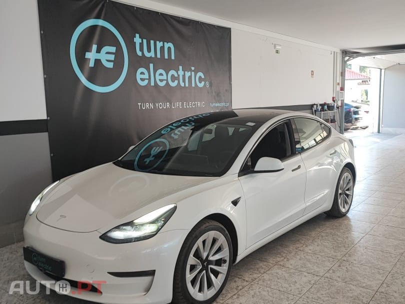 Tesla Model 3 Long Range AWD Dual Motor