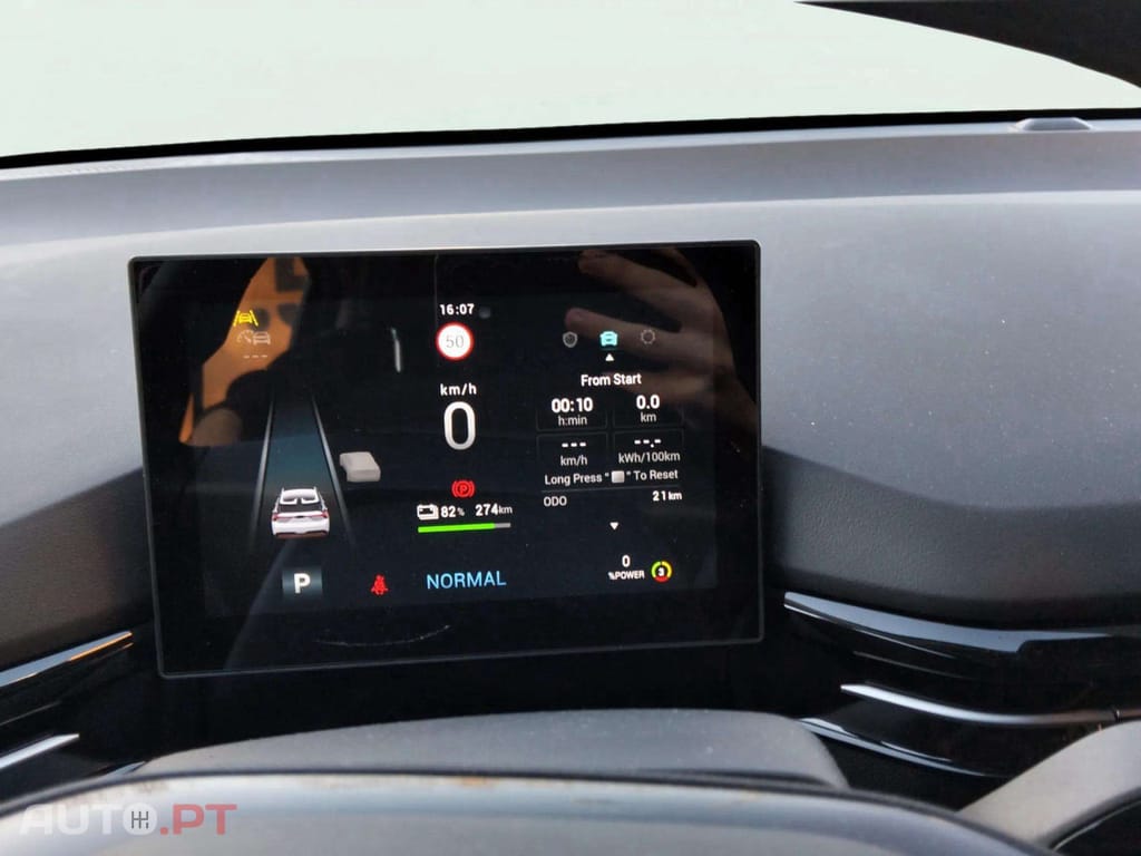 MG MG4 51 kWh Standard