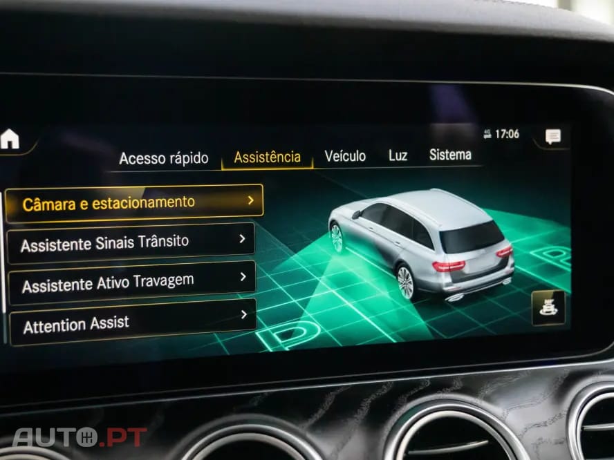Mercedes-Benz E 300 de 4Matic 9G-TRONIC AMG Line