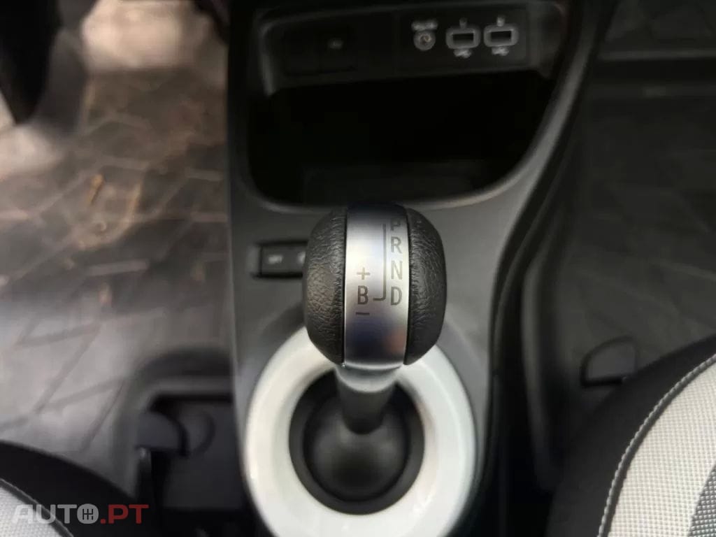 Renault Twingo EQUILIBRE ELECTRIC