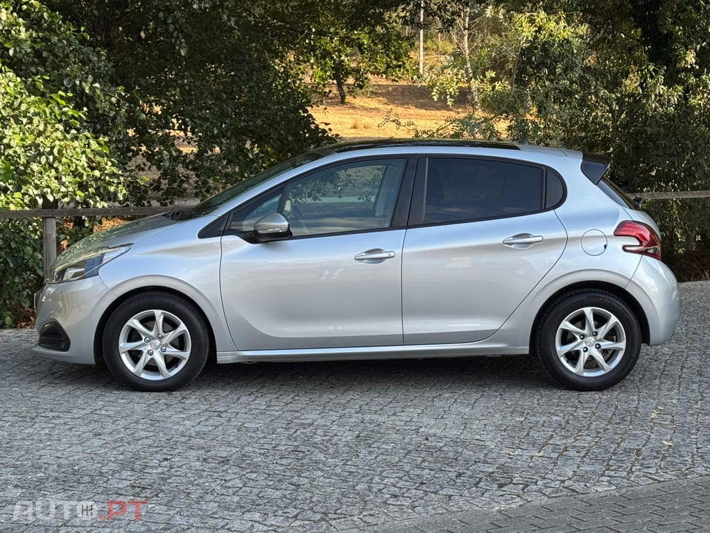 Peugeot 208 1.6 BlueHDi Allure