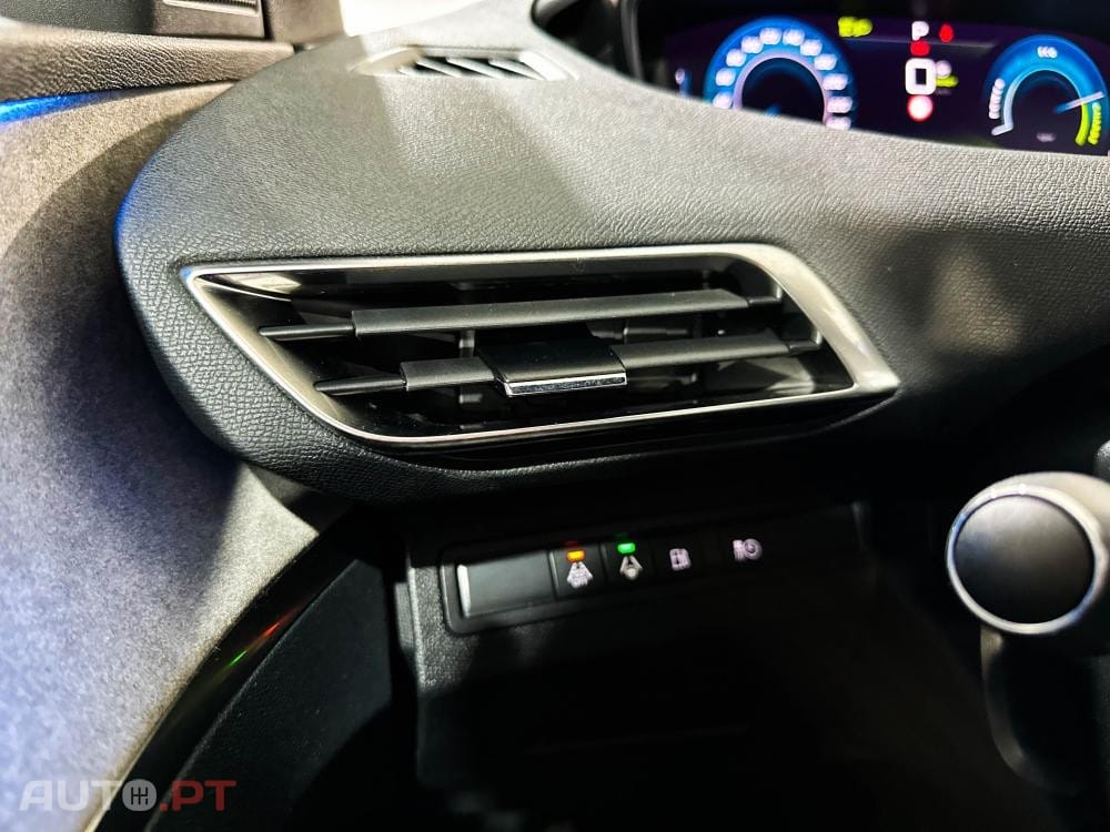 Peugeot 3008 1.6 Hybrid GT Pack e-EAT8