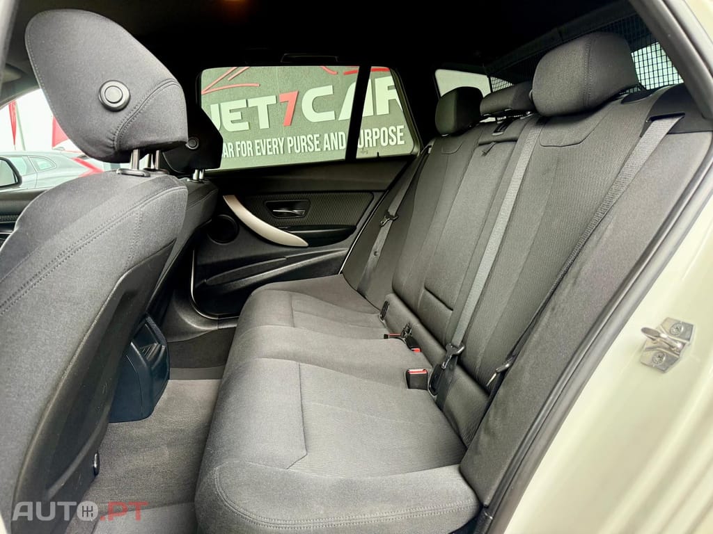 BMW 320 d Touring Auto Pack M