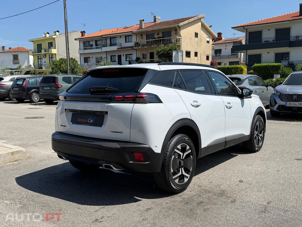 Peugeot 2008 1.2 Hybrid Allure e-DCS6
