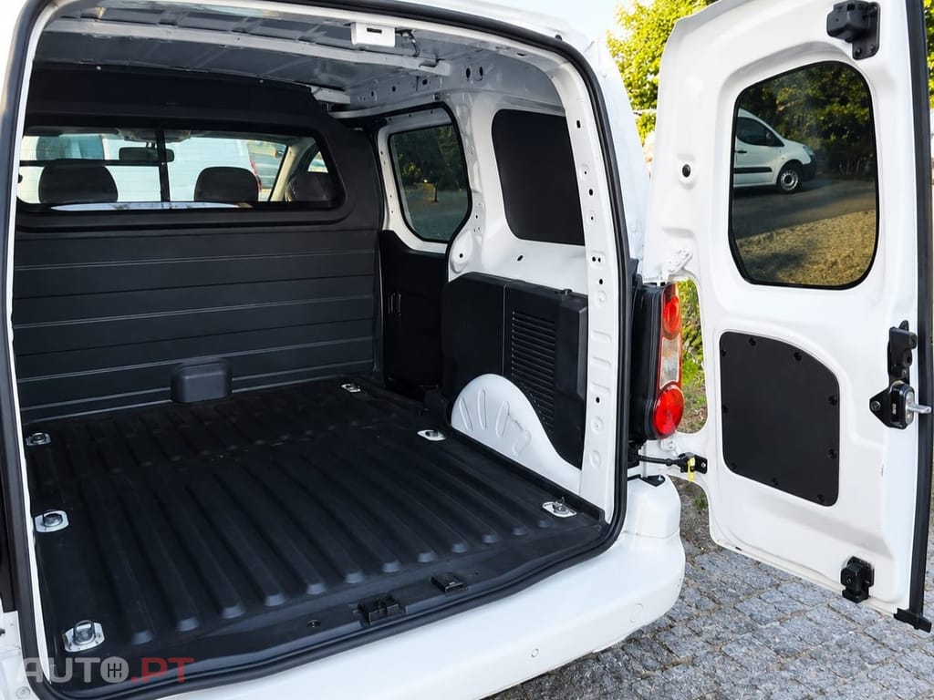 Peugeot Partner 1.6 HDI Extras 3 Lugares