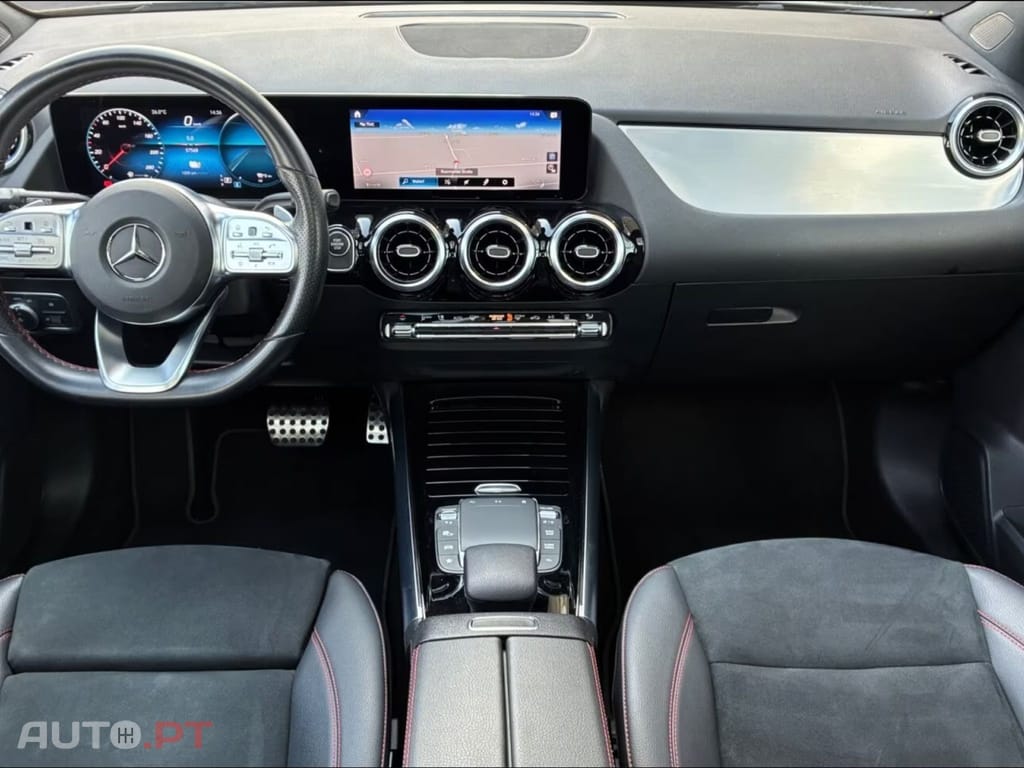 Mercedes-Benz GLA 250 e AMG I.V.A DEDUTIVEL
