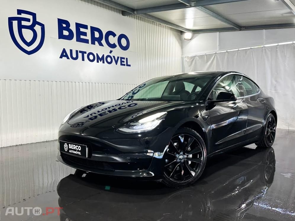 Tesla Model 3 LONG RANGE DUAL MOTOR AWD