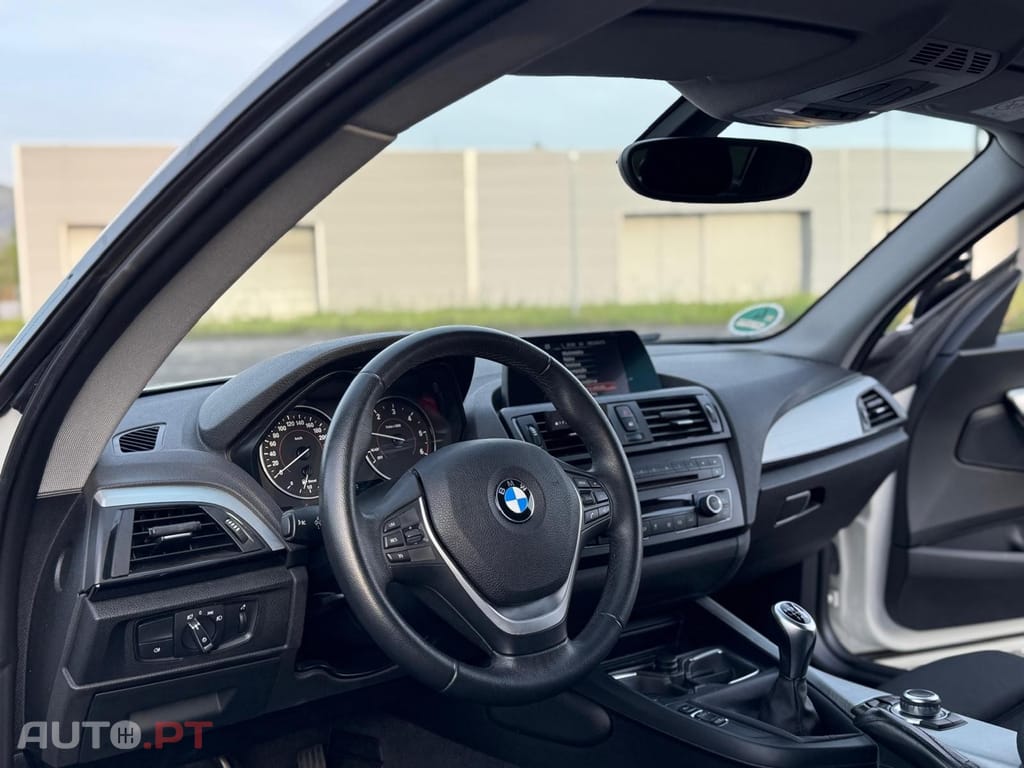 BMW 218 d Line Sport