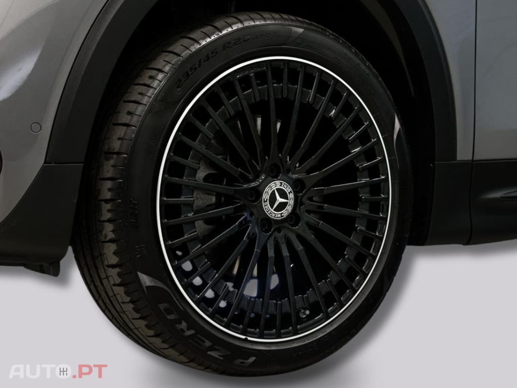 Mercedes-Benz EQB 300 4M AMG I.V.A DEDUTÍVEL 