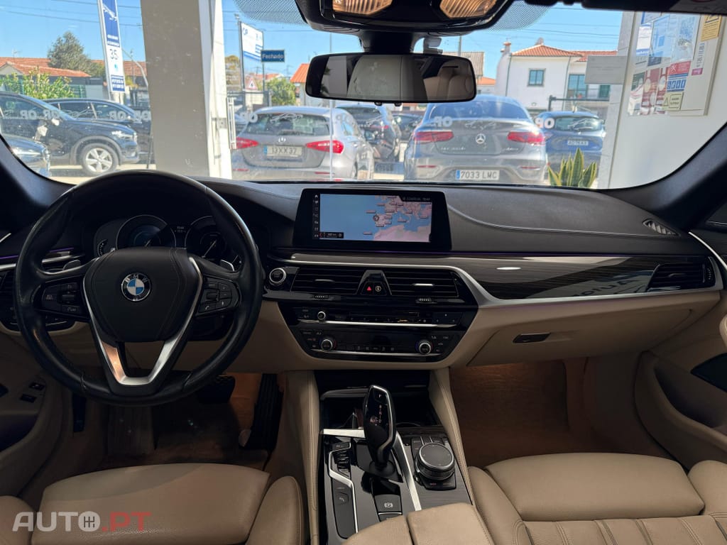 BMW 530 e iPerformance Line Luxury