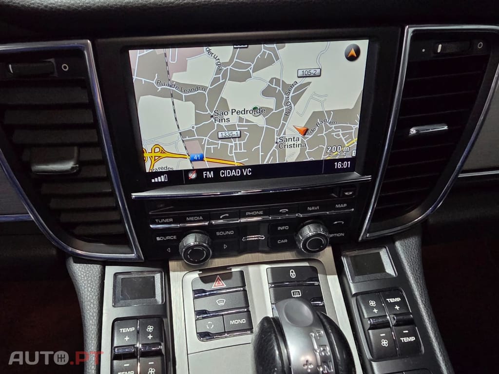 Porsche Panamera S Hybrid