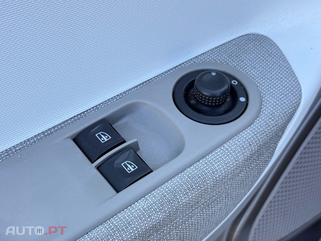 Renault Zoe (s/ Bateria) Life 40 Flex