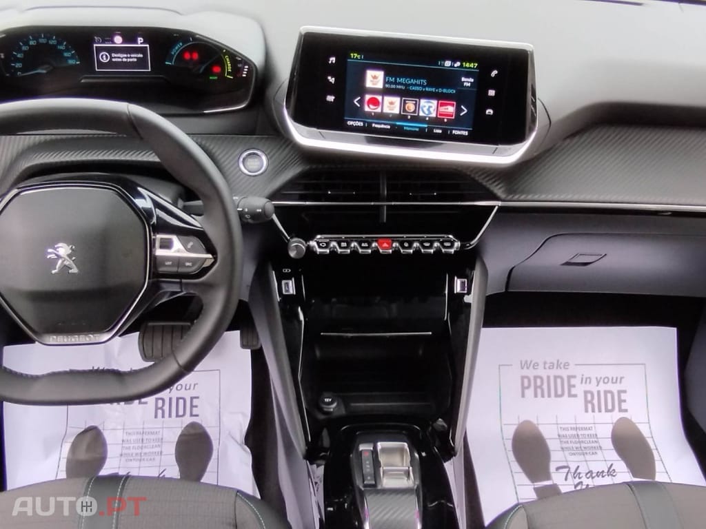 Peugeot E-208 50 kWh Allure Pack