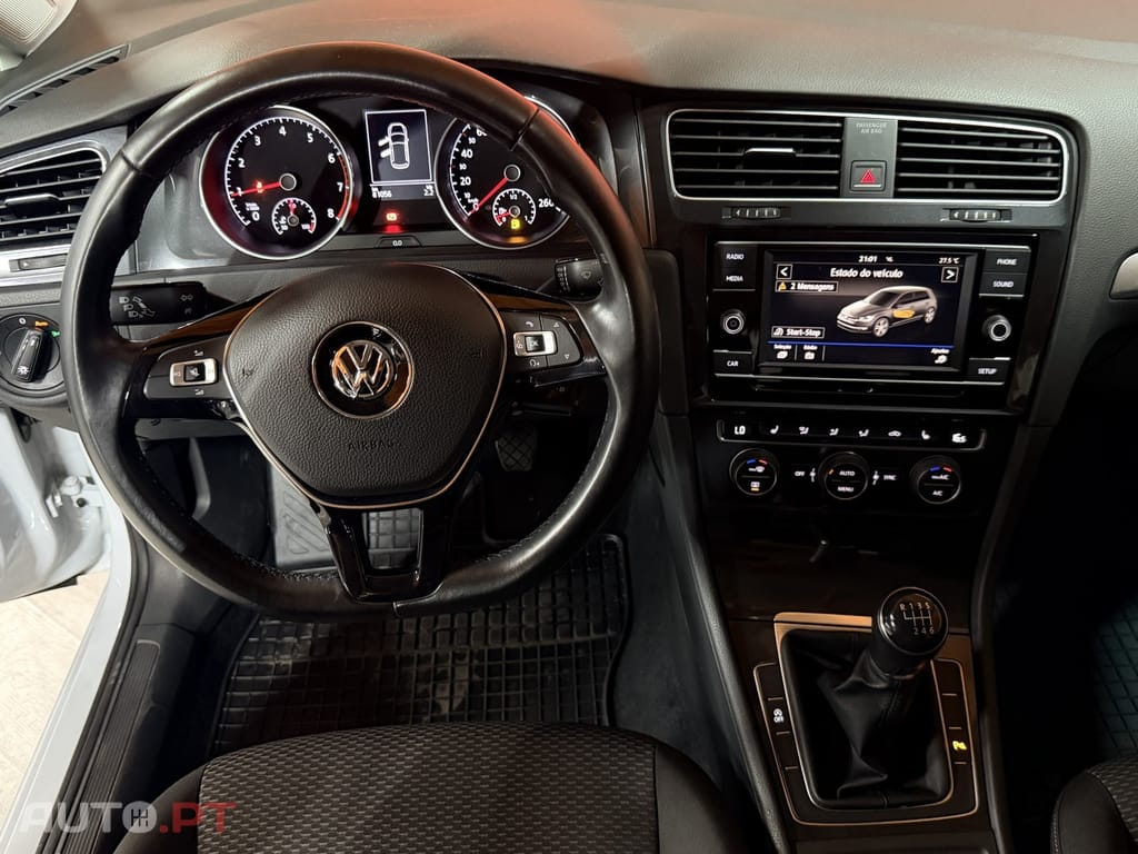 Volkswagen Golf 1.0 TSI Confortline