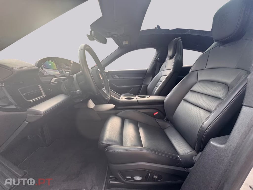 Porsche Taycan 92 % I.V.A DEDUTIVEL 