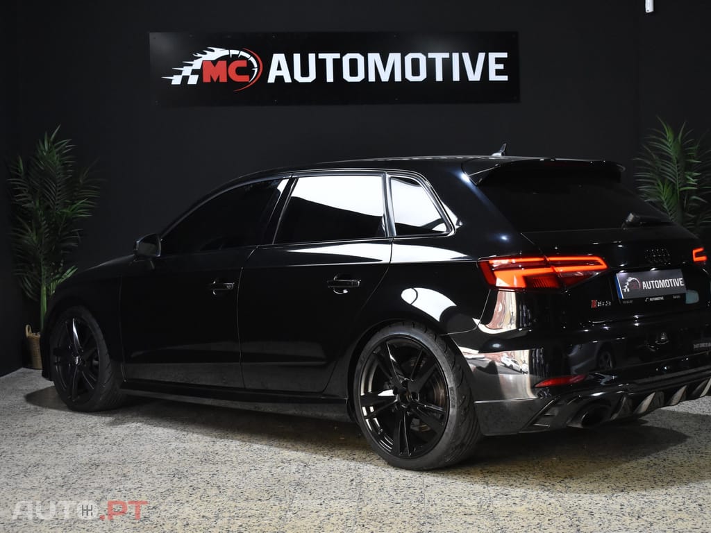 Audi RS3 Sportback 2.5 TFSI quattro S tronic