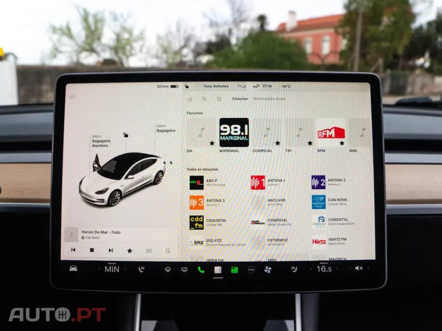 Tesla Model 3 Long Range AWD Dual Motor