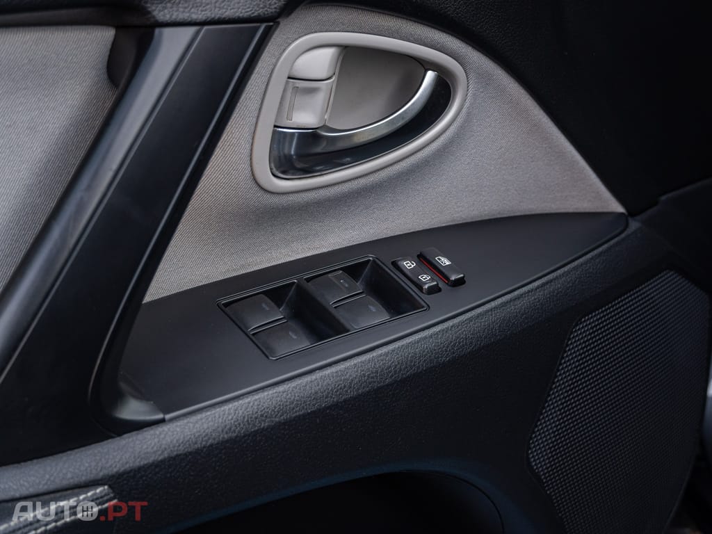 Toyota Avensis 2.0 D-4D Premium