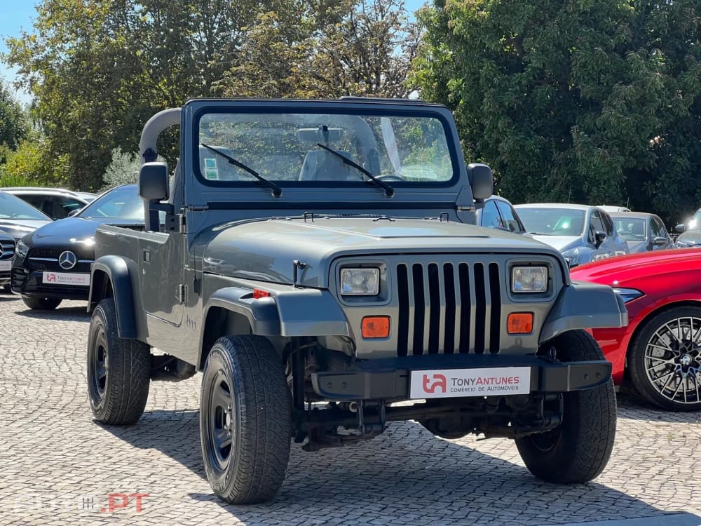 Jeep Wrangler 2.5 Sport Soft Top