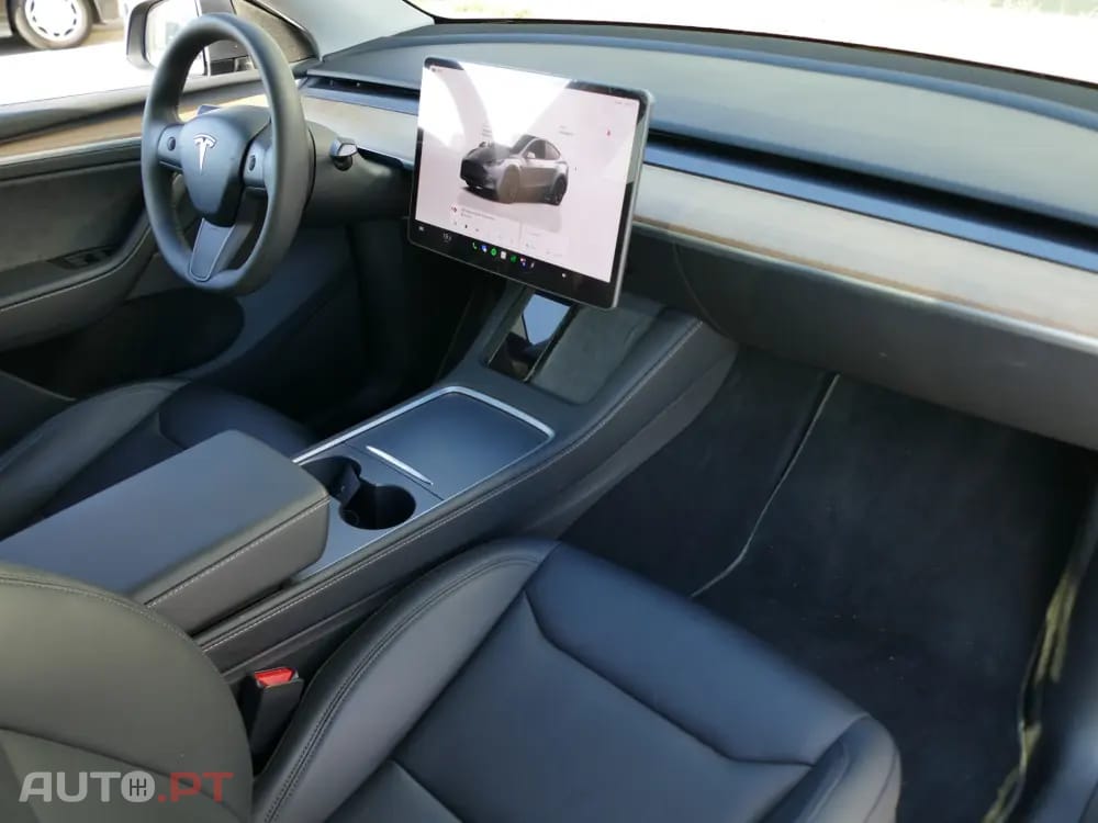 Tesla Model Y Performance Tração Integral