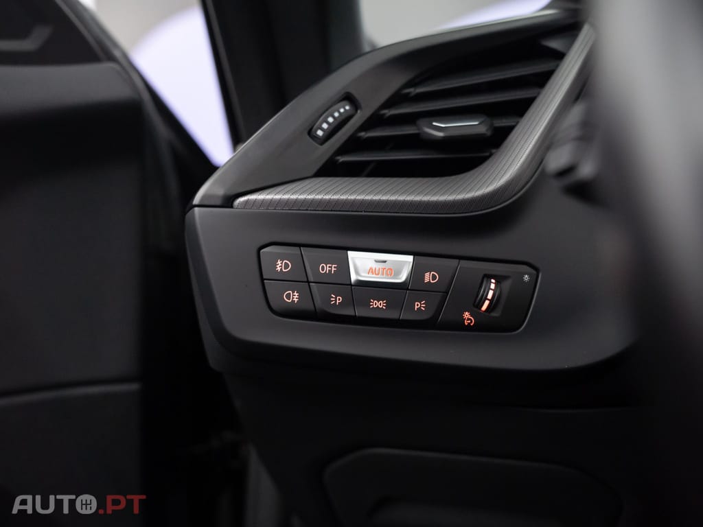 BMW 216 d Pack Desportivo M