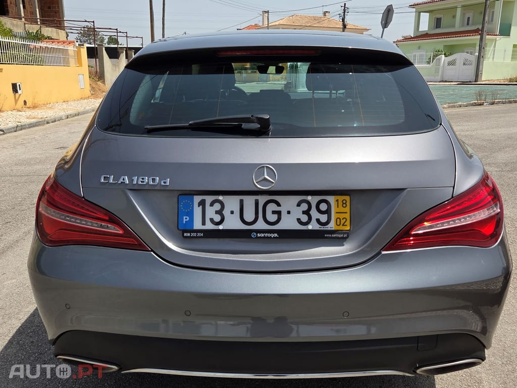 Mercedes-Benz CLA 180 Shooting Brake Urban Fleet Pack Plus