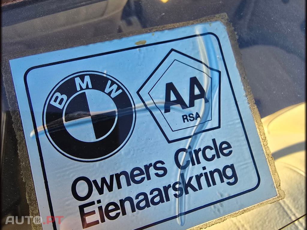 BMW 518 i E12