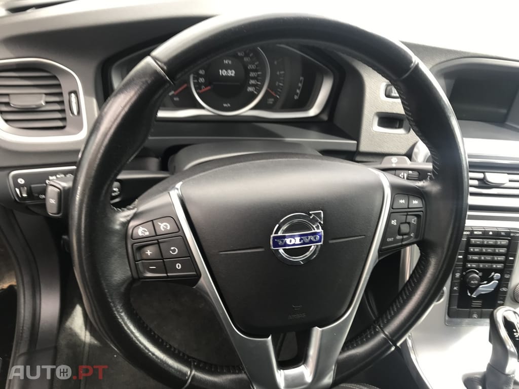 Volvo S60 2.0 D2 Kinetic Geartronic