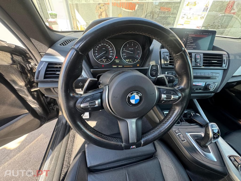 BMW 220 d Auto